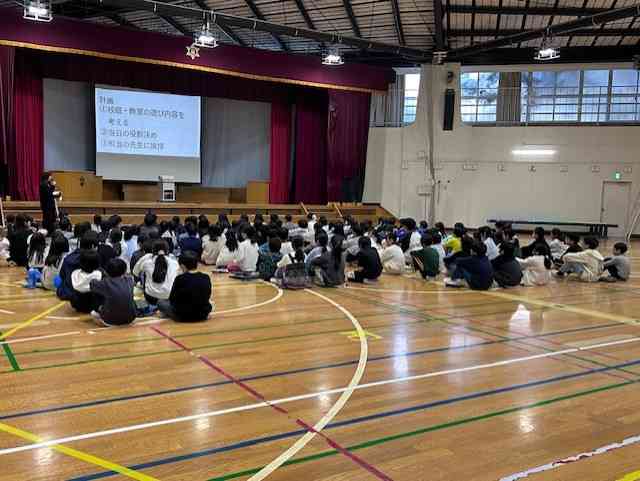 01f261613c-3596-4394-b96c-2b0b12fb79f7