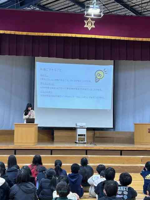 04b185d4d2-e3ca-45d8-92ac-77a50ef3ddcd