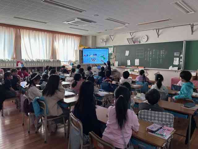 02bfa7ed98-a515-4c6a-995e-0a85aace539b