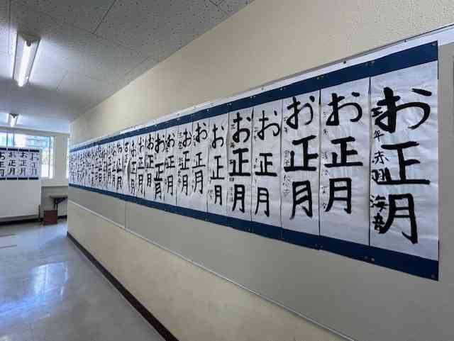 03e9ea9b29-37aa-4cde-b022-0cffbc527266