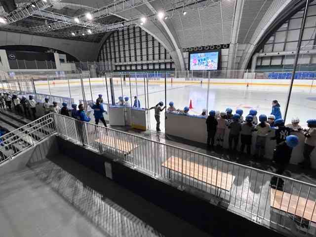 05bd0382da-a457-4ec5-b586-ce20d5ef7d35