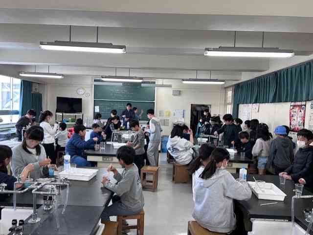 05kagaku359ec33a-901a-4f9e-9d64-d422cb5384c9