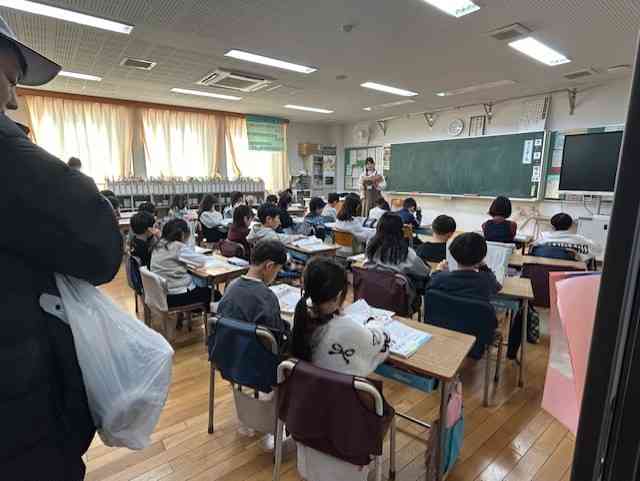 02fe698a59-bcf8-49a7-8ae9-498e20bb2b80