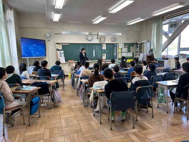 03ae4db-cb71-4ddd-be48-1fbc169f38df