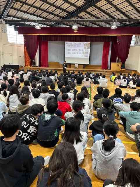 04daa6f17-7224-4ea8-9fd7-bd8caab9292f