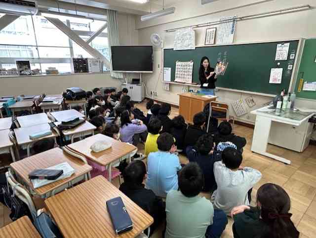 478e26b5-b130-4b42-acd7-cbae75439fd0