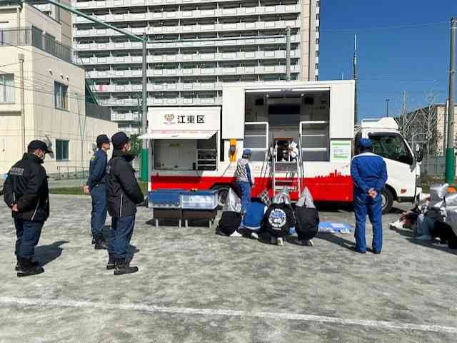 04e8045f7d-36f7-46de-8747-ef72302f72d5