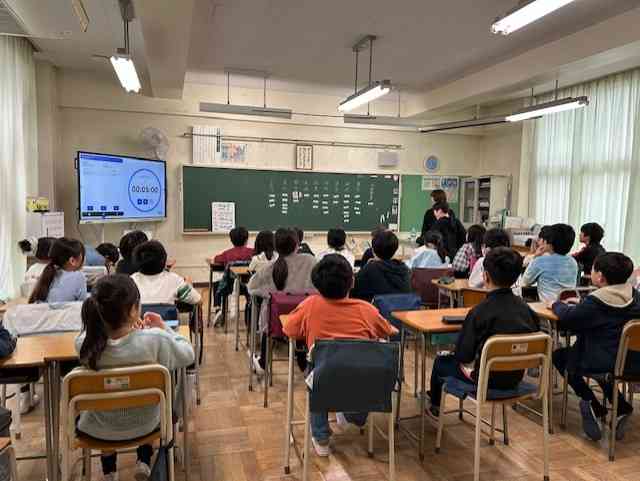 6a4824508-99e2-4108-93ad-a1625a1360a4