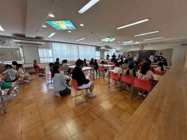 049a0bbfd6-01e5-4836-8f18-6f734f1b16e8