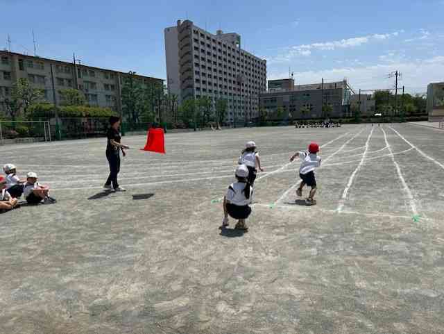 02ec98ec62-7562-4dd6-be45-6765ca9af563