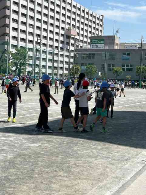 03bc7fafa-b185-41a6-af06-779882912c50