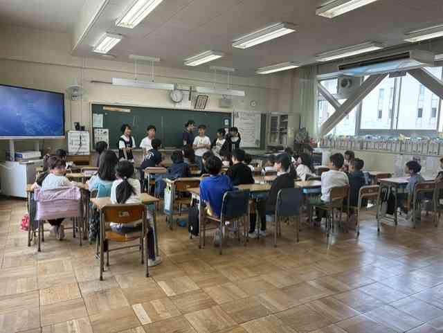 01ea3fd6a-e63c-403d-b625-254e816f47ea