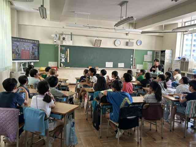 880bbd63-93aa-42ff-ab77-77f70121a628