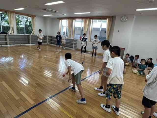 04c14e2f2-1da6-4644-bbf0-e97fa65c359c